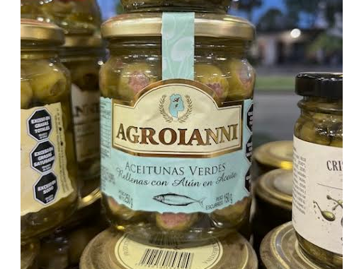 Aceitunas verdes rellenas con atun