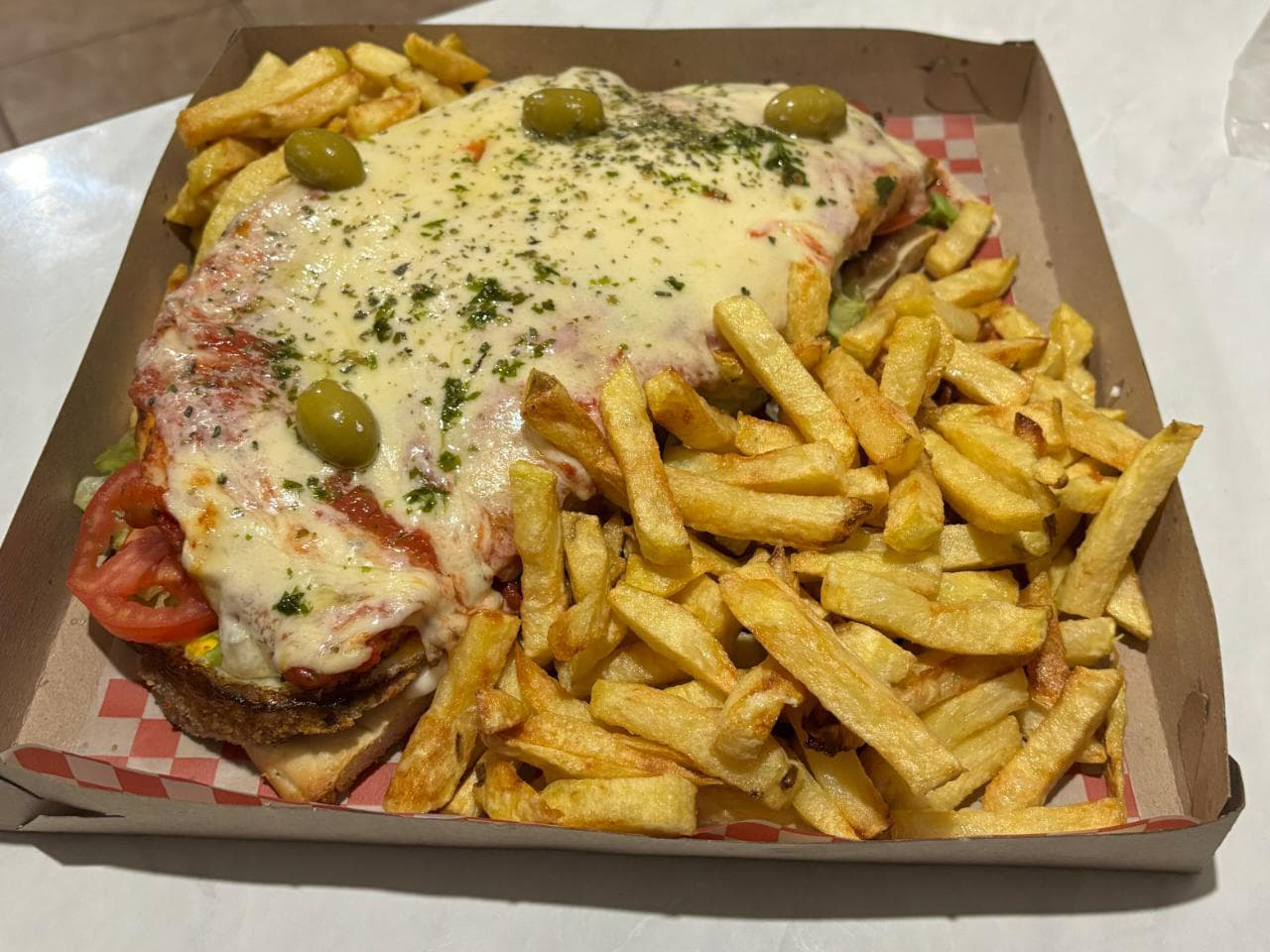 Media pizzanesa de Lo de Emilia