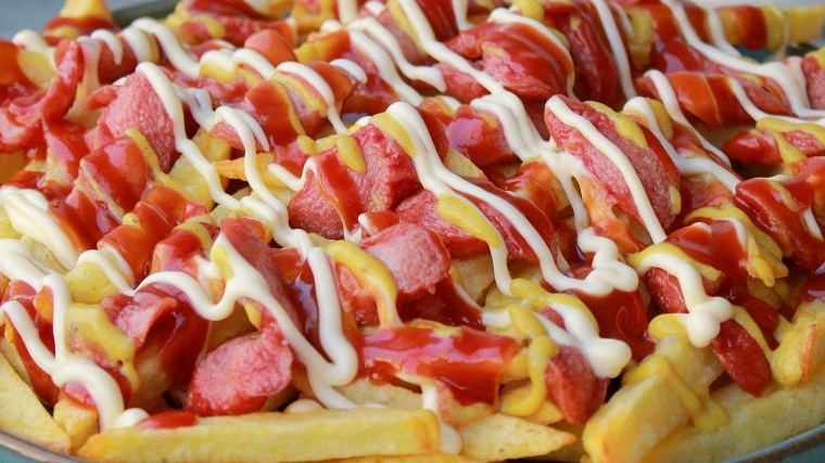 SALCHI-PAPAS