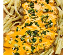 MILANESA CON SALSA DE QUESO CHEDDAR PARA COMPARTIR