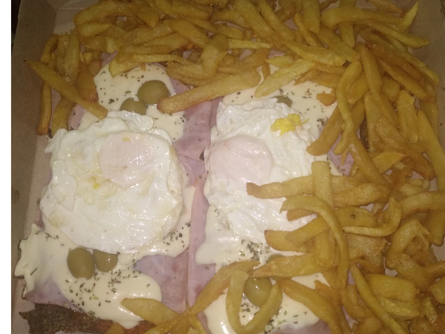 MILANESA NAPOLITANA PARA COMPARTIR