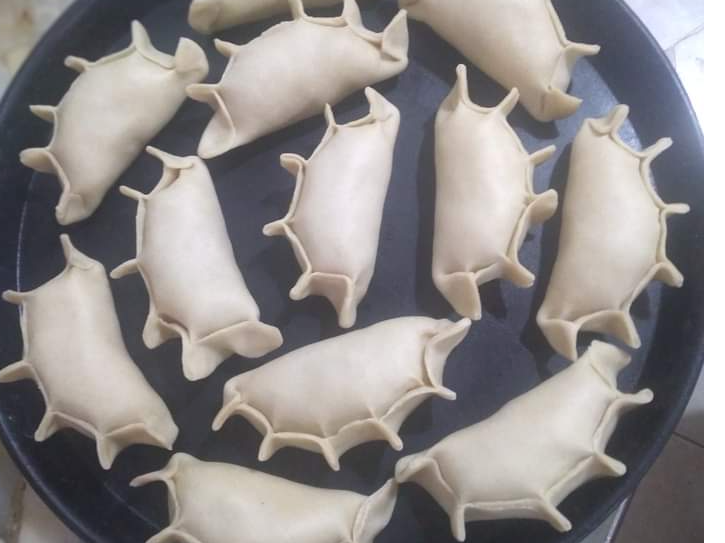 EMPANADAS DE POLLO ×6u CRUDAS