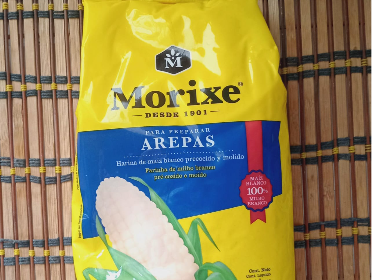 Harina de Maiz Blanco para Arepas MORIXE paq x 1kg
