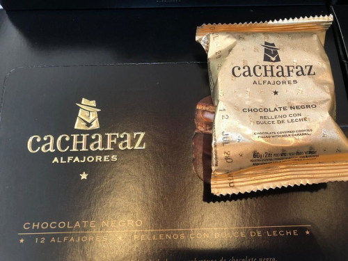 Alfajor Cachafaz chocolate c/dulce de leche x1 Und