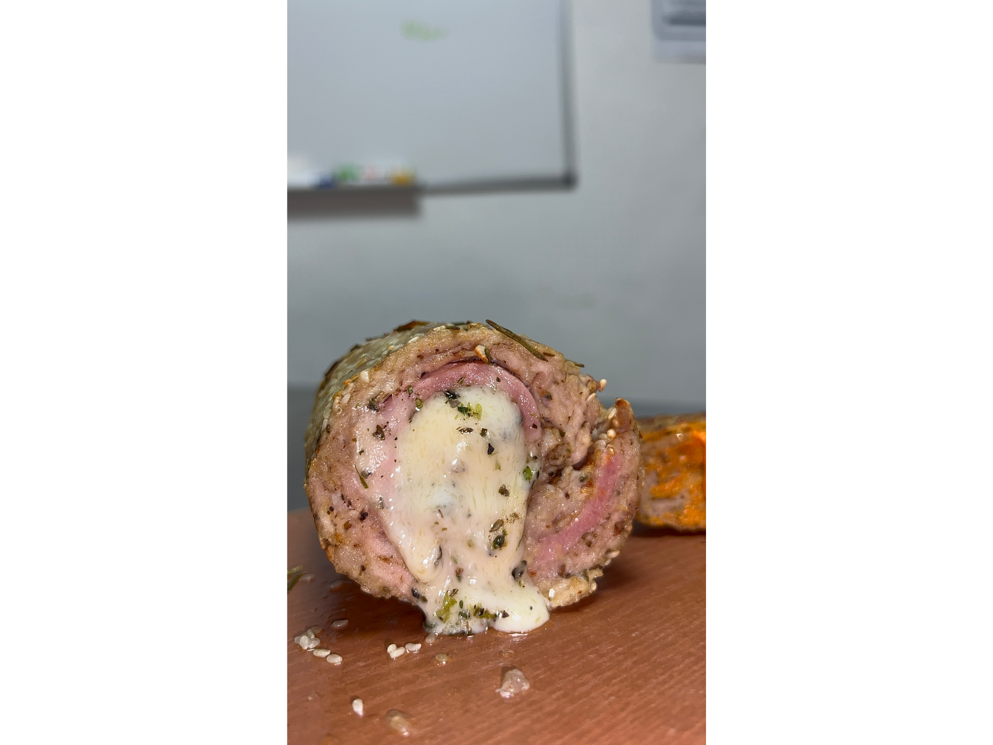 Arrolladito de Jamón y Muzzarella