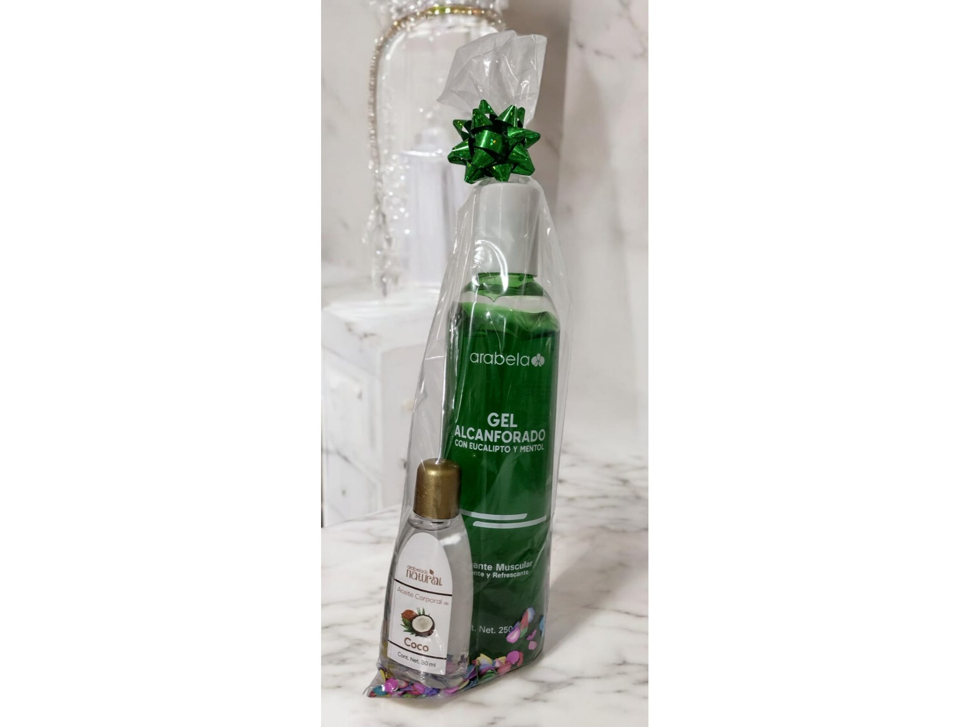 GEL ALCANFORADO CON EUCALIPTO Y MENTOL, CALMANTE MUSCULAR 250 ML.+NATURAL, ACEITE CORPORTAL DE COCO 30 ML.