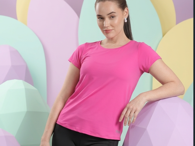 REMERA ROSA CHICLE