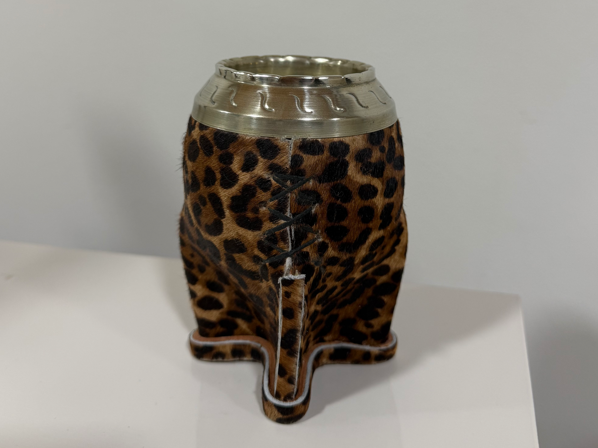 TORPEDO ANIMAL PRINT CUERO CON PELO