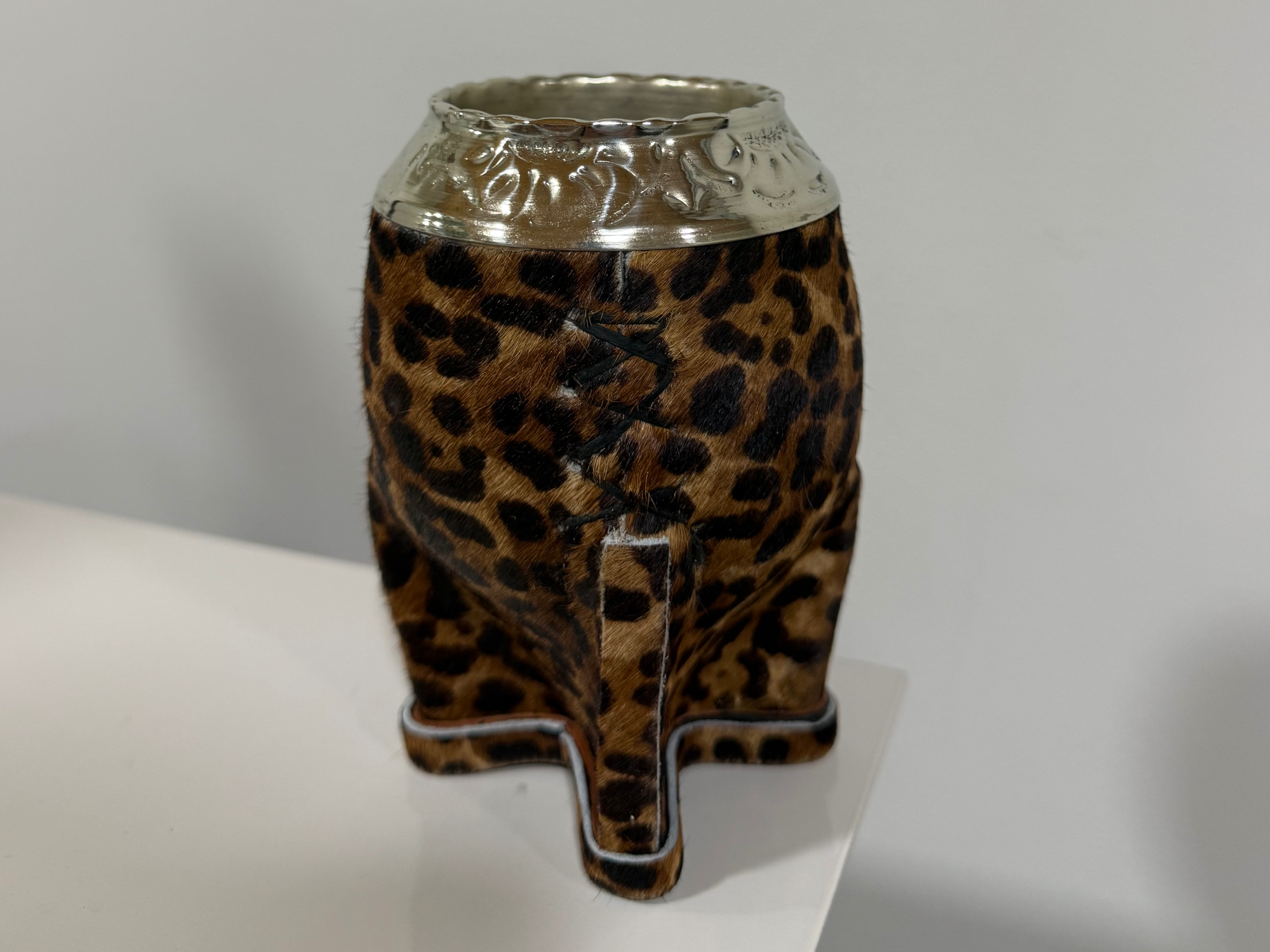 TORPEDO ANIMAL PRINT CUERO CON PELO