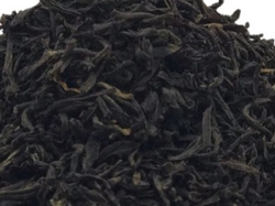 Te negro en hebras