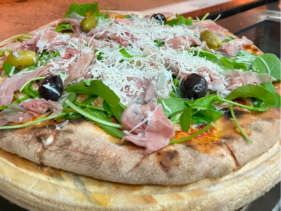 Rúcula y Jamón Crudo