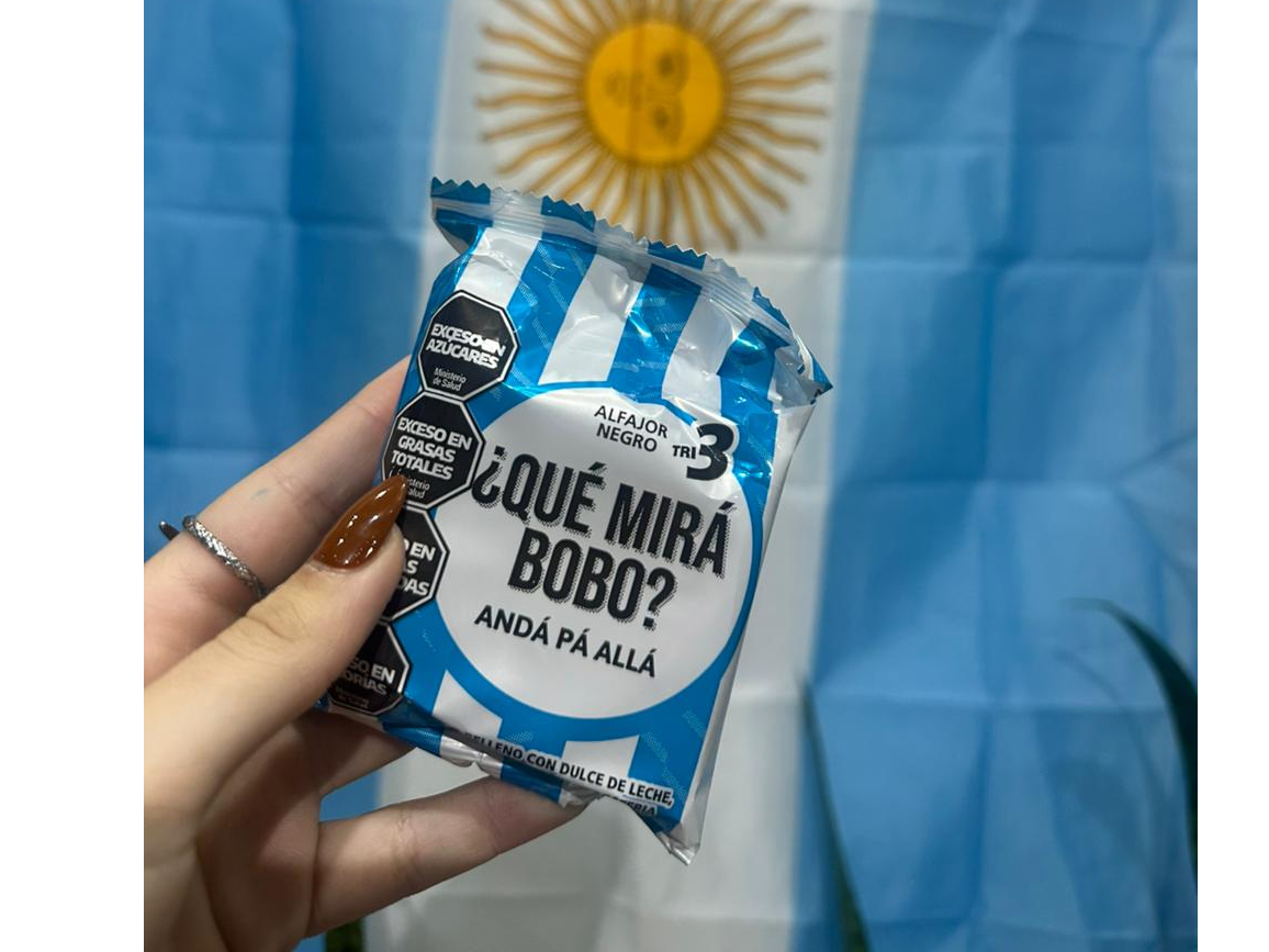 ALFAJOR ¿QUE MIRA BOBO?