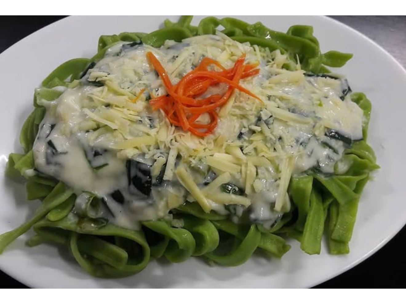 Fideos de espinaca