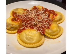 Sorrentinos De Batata, Nuez, Roque Y Muzzarella