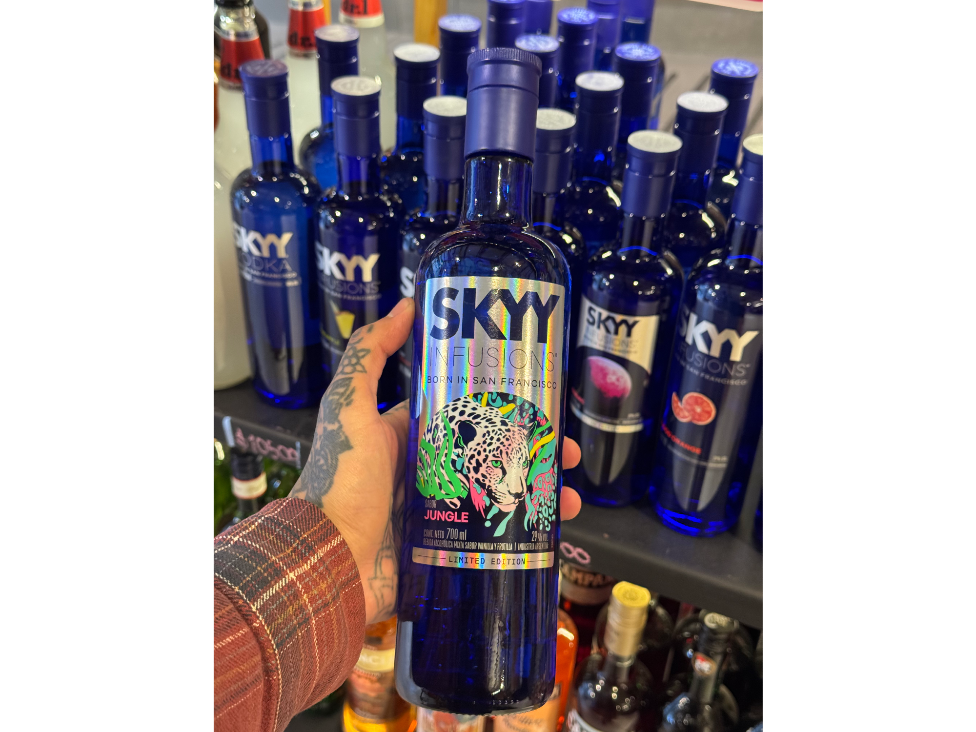 SKYY JUNGLE X 750ML