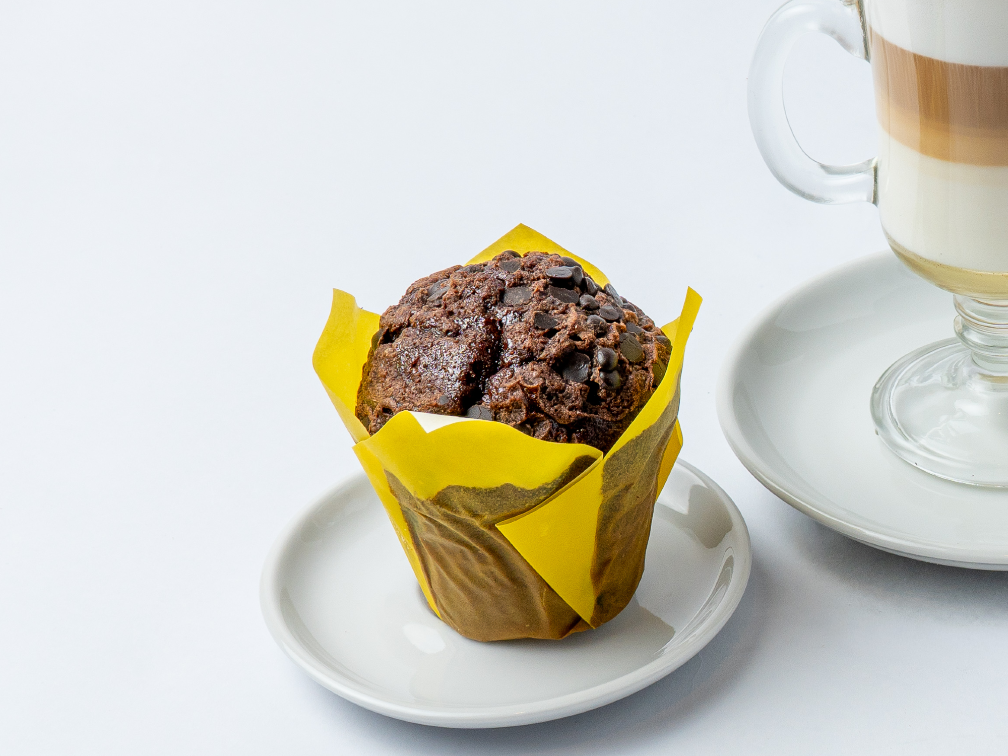 Muffin de chocolate con chips de chocolate