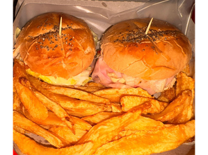 Hamburguesa chica especial de Sandwicheria Gael