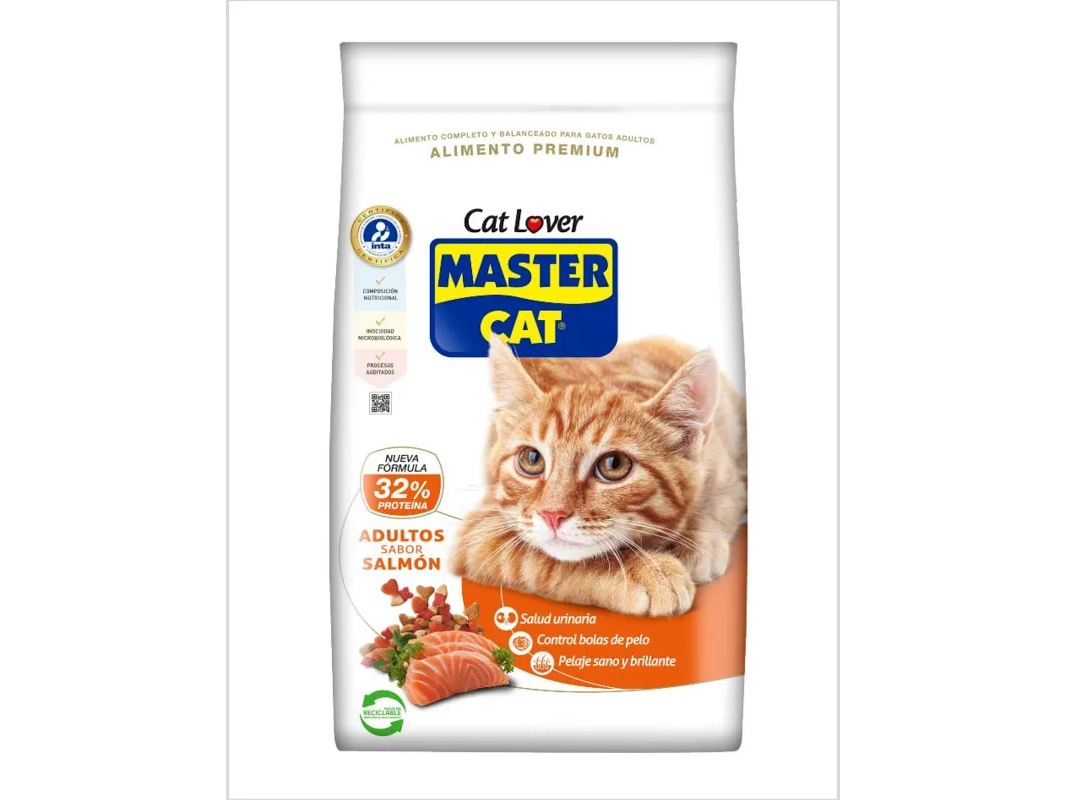 MASTER CAT SALMÓN KG
