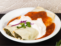 CANELONES DE CARNE Y VERDURA