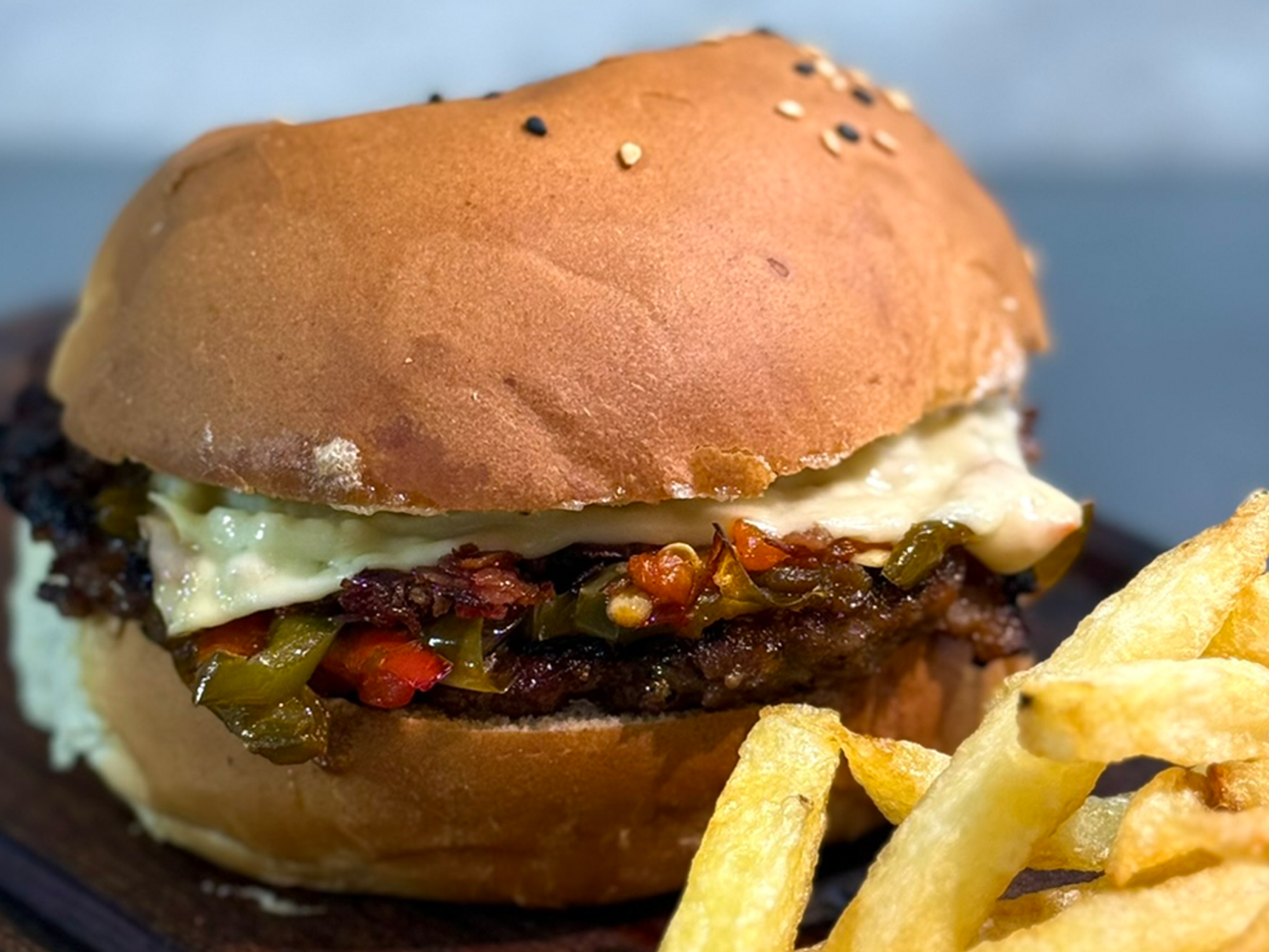 HAMBURGUESA AZTECA (PROMO DEL DÍA)