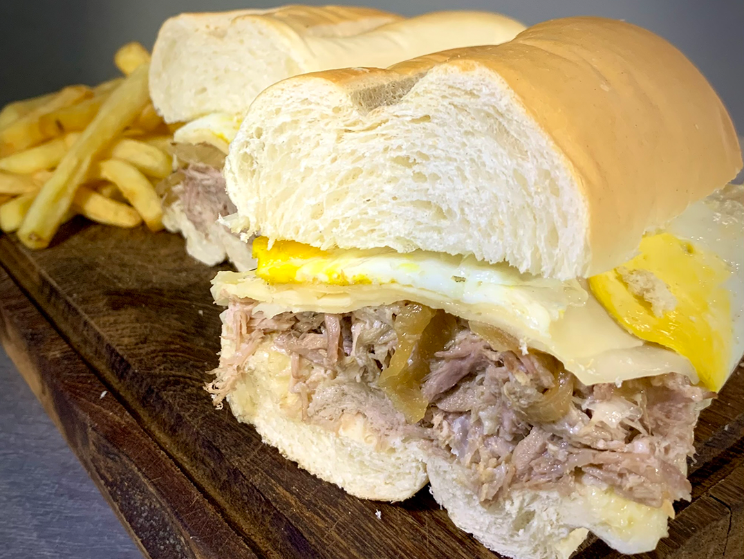 SÁNDWICH DE BONDIOLA