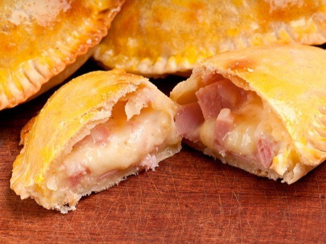 Empanadas jamón y queso