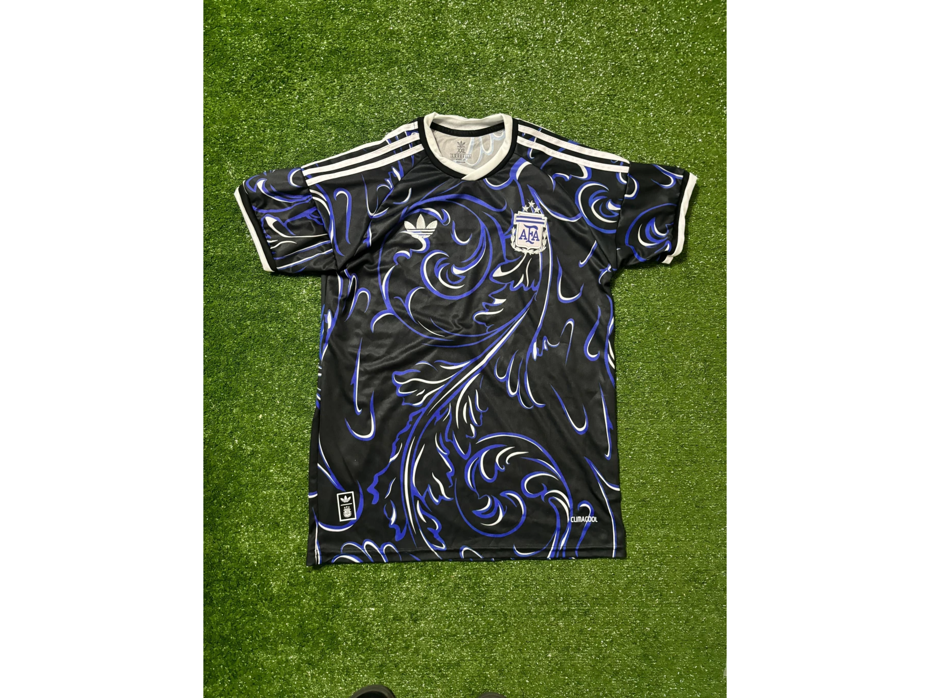 Camiseta Argentina suplente Mundial 2026