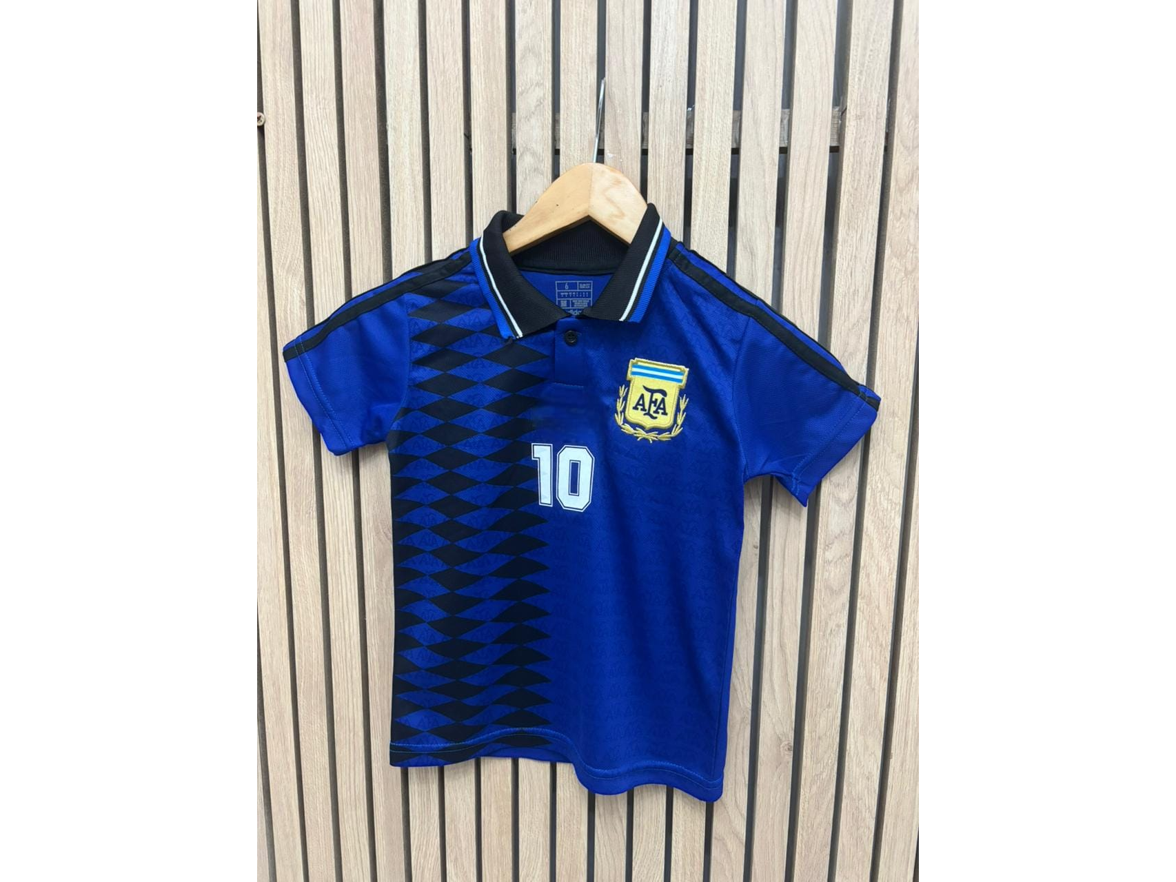 Camiseta RETRO