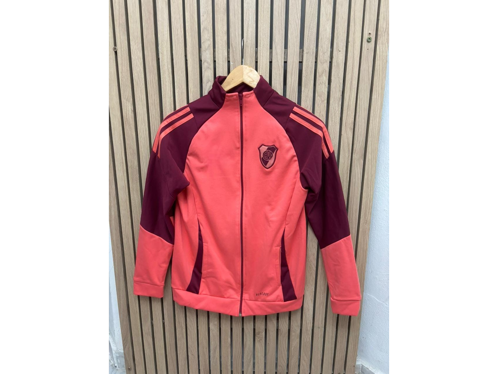 Campera RIVER