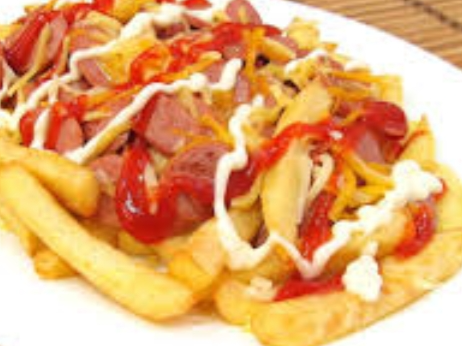 SALCHIPAPAS