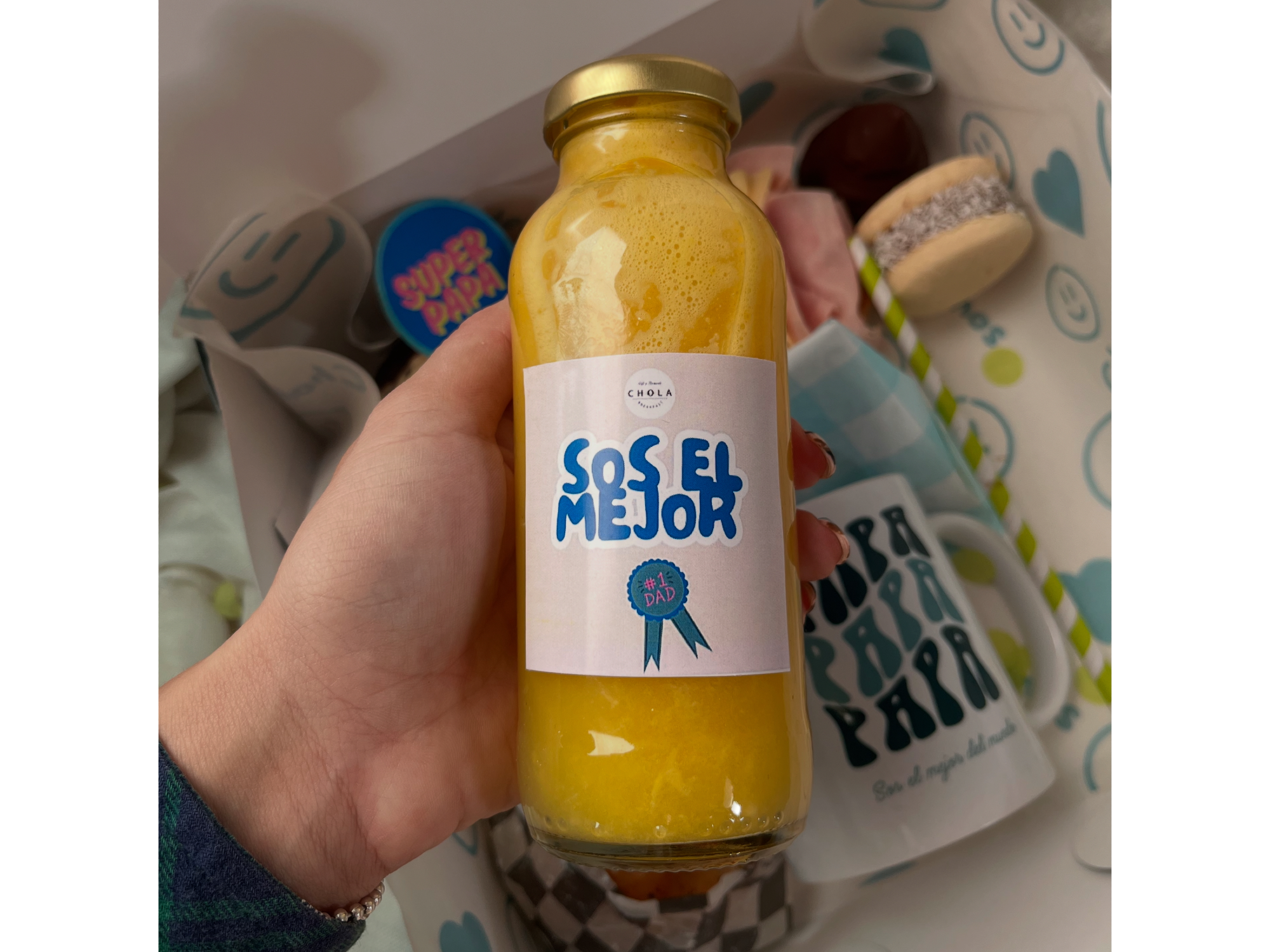 Desayuno con vaso térmico