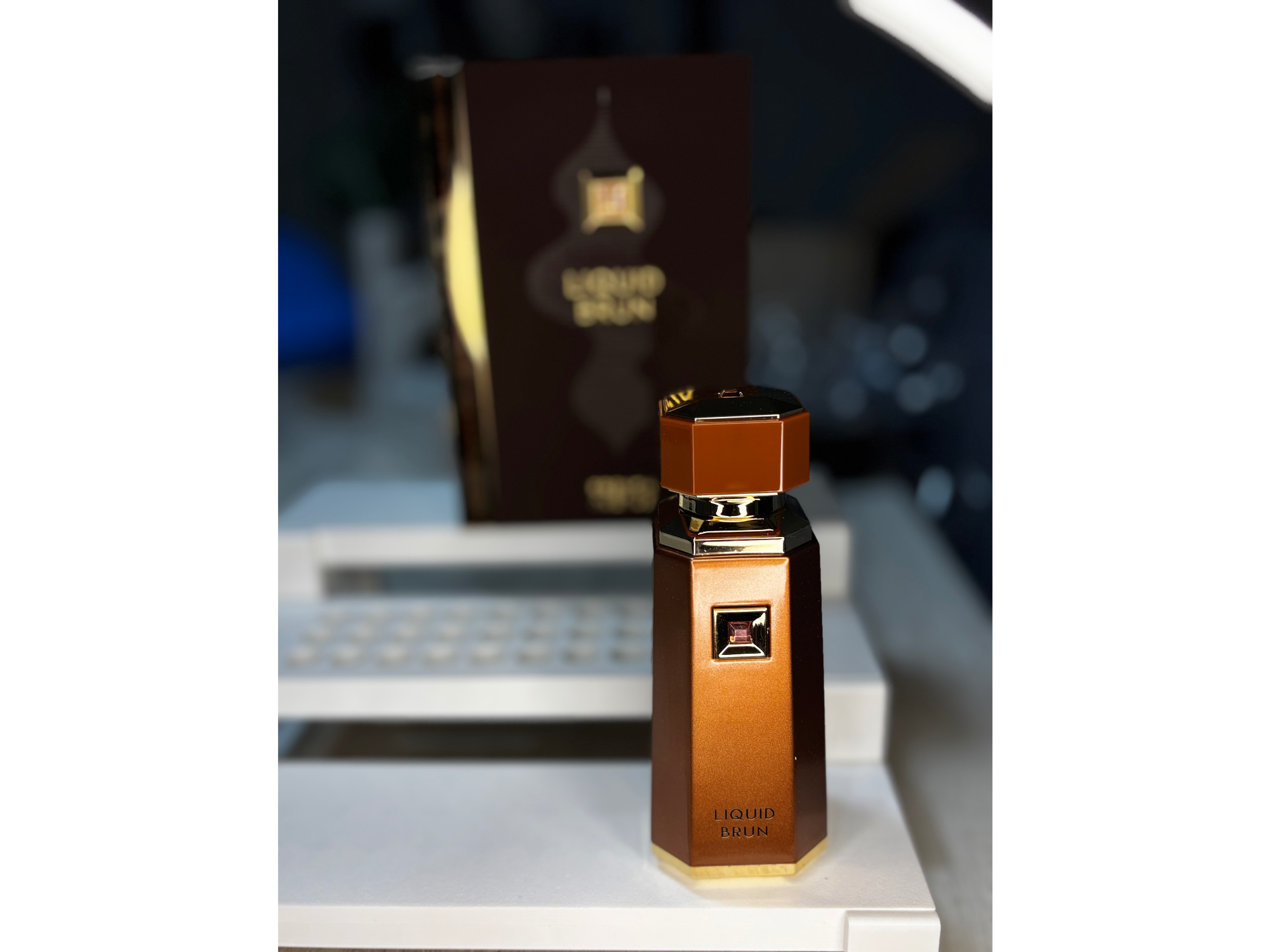 FRENCH AVENUE LIQUID BRUN 100ML(MAN) de RecordSportt