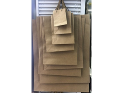 Bolsas lisas de 15x20 cm  (Pack x 12 unidades)