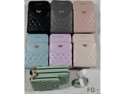 CARTERITA CON VENTANA TRANSPARENTE PARA USAR EL CELULAR (Código: WT-3)