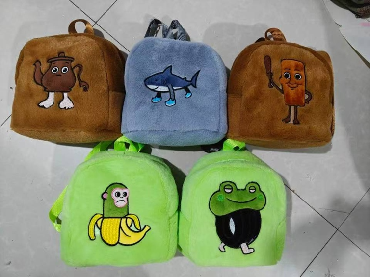 Mochila de peluche de Tralaleros