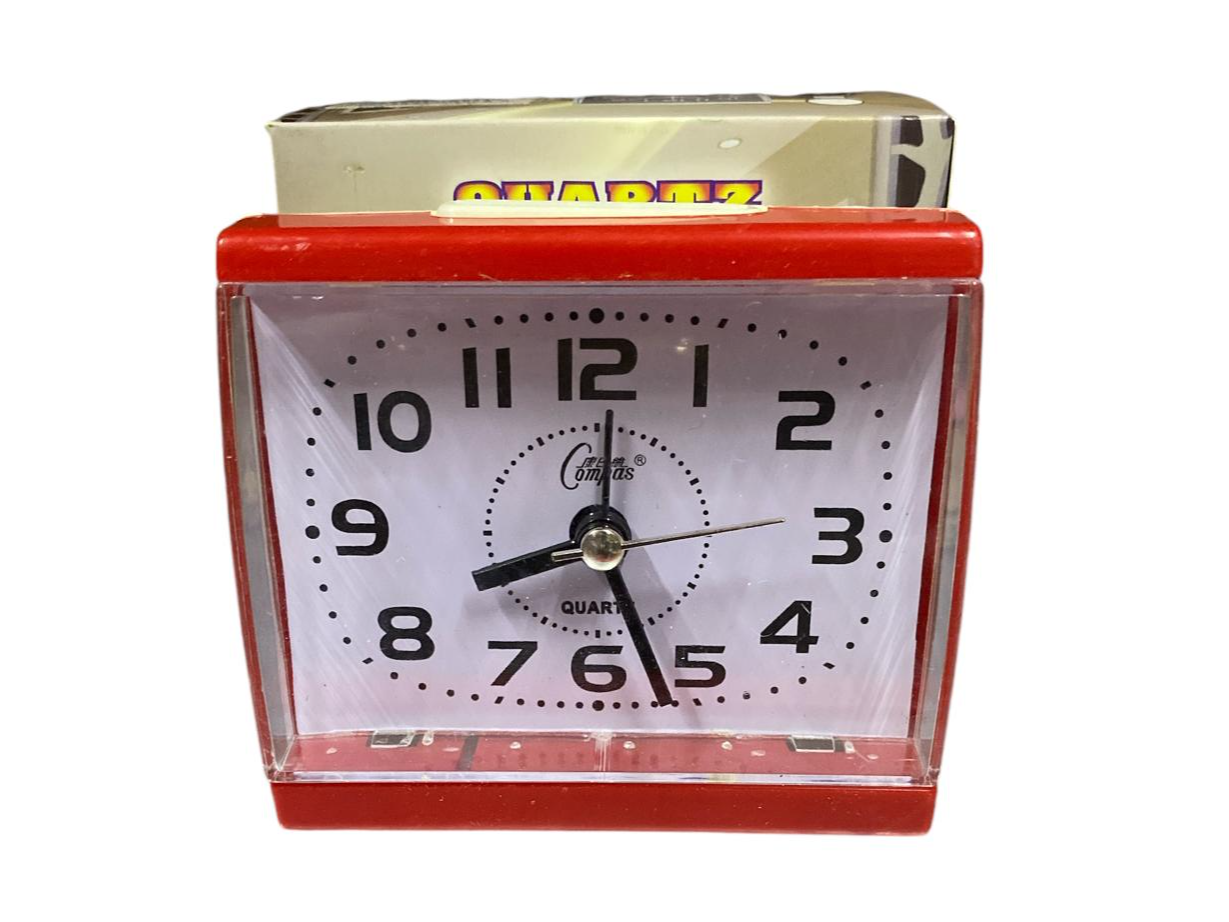 RELOJ DESPERTADOR   (Código: 8831)