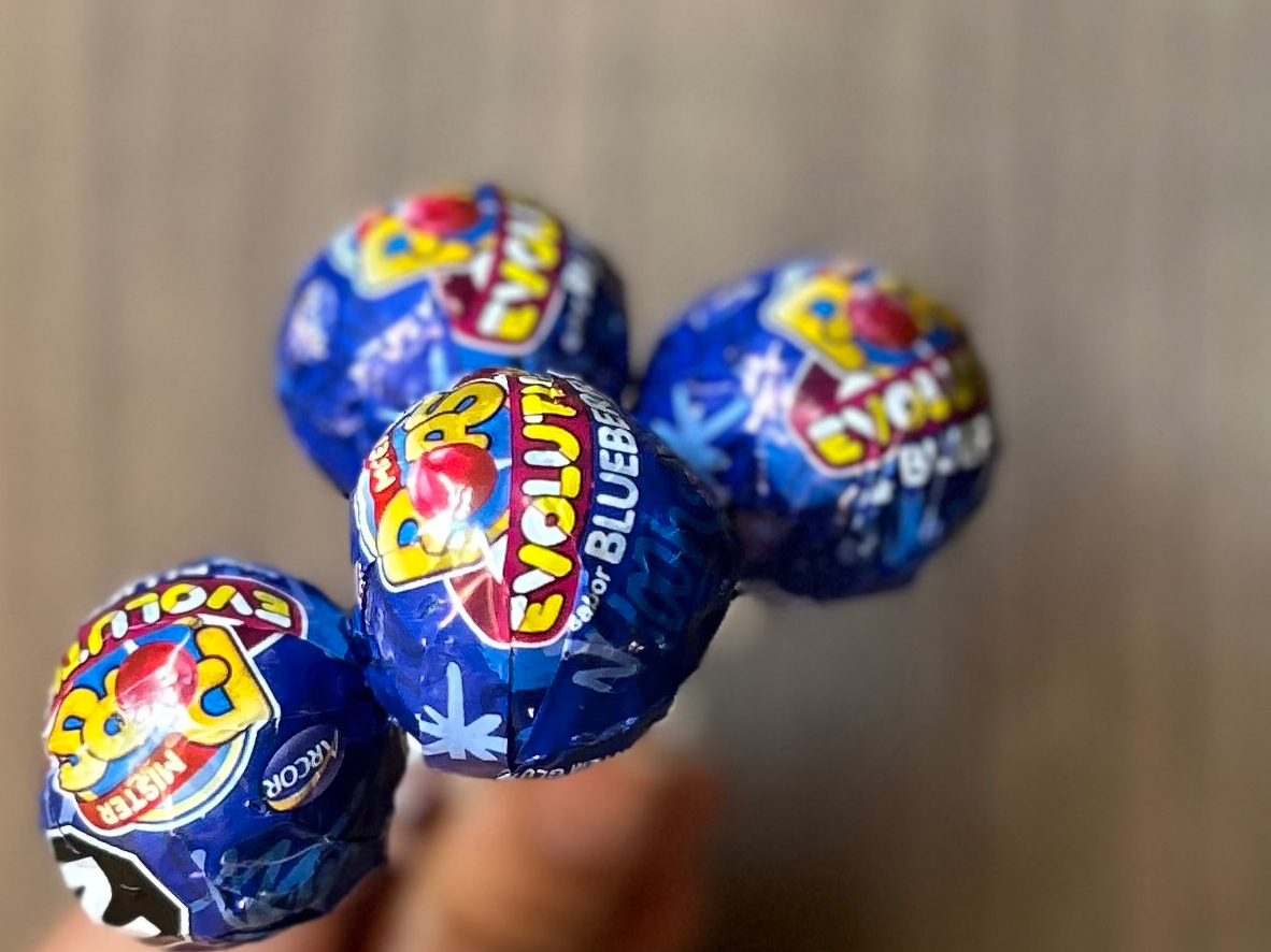 CHUPETIN CON CHICLE (azul) x4UNI