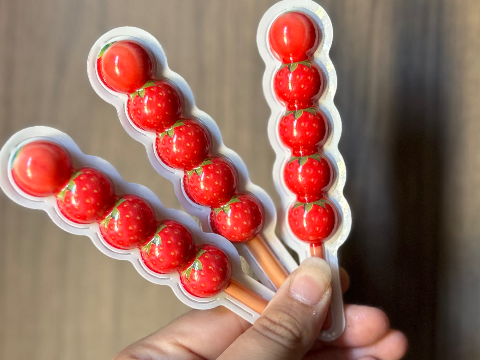 PINCHOS DE FRUTILLA x3UNI