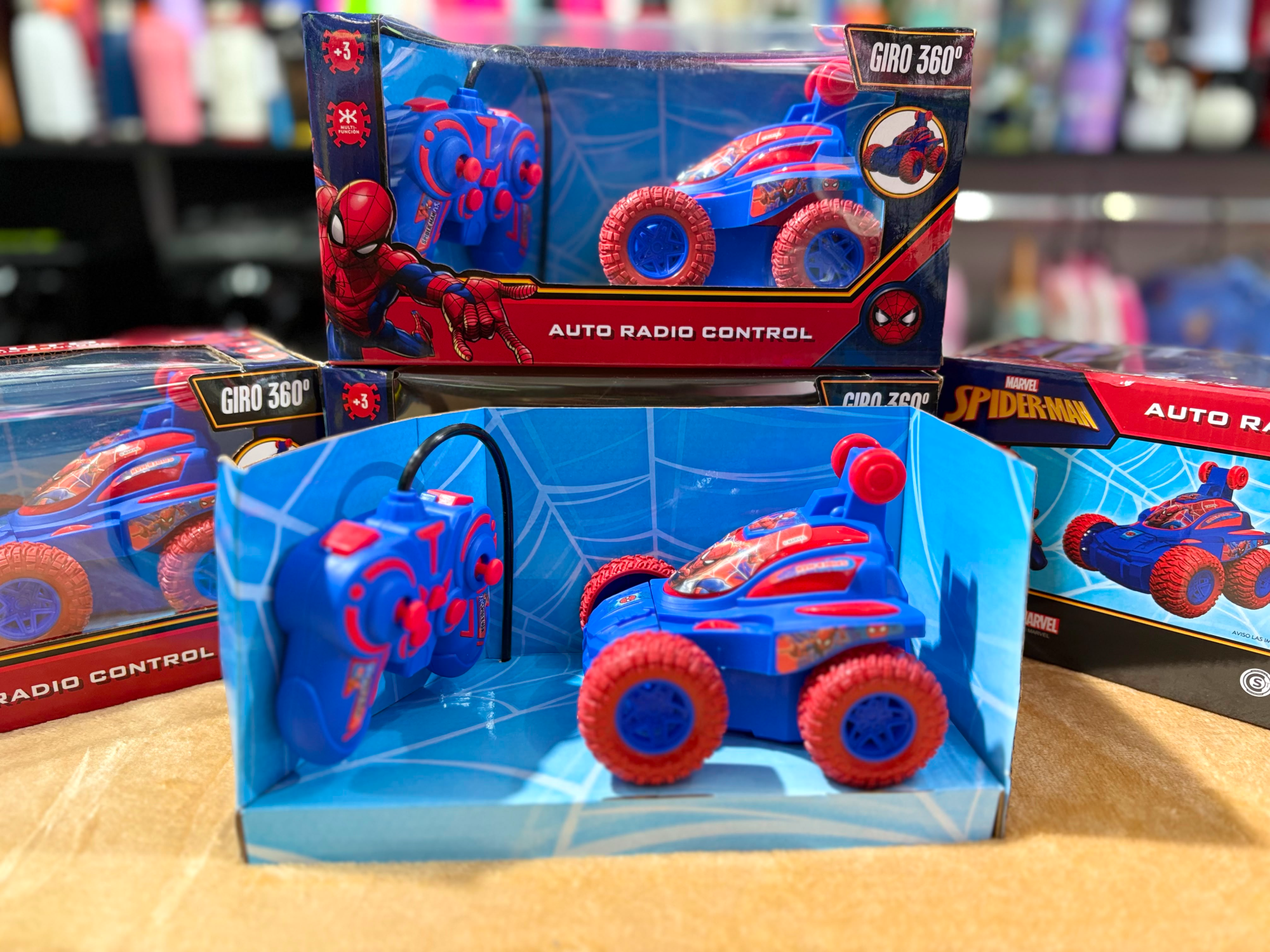 AUTO CONTROL REMOTO SPIDER MAN