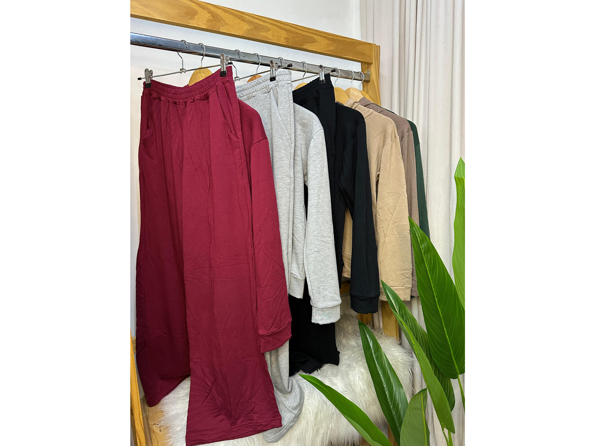 CONJUNTO FRISADO