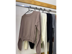 SUETER CUELLO REDONDO