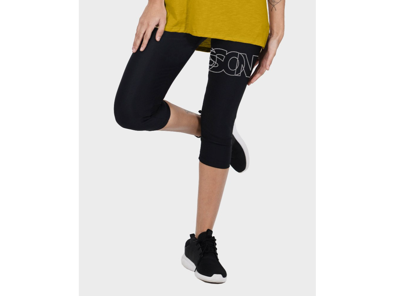 PESCADORA LYCRA FAJA NEGRA CON ESTAMPA (Copia)