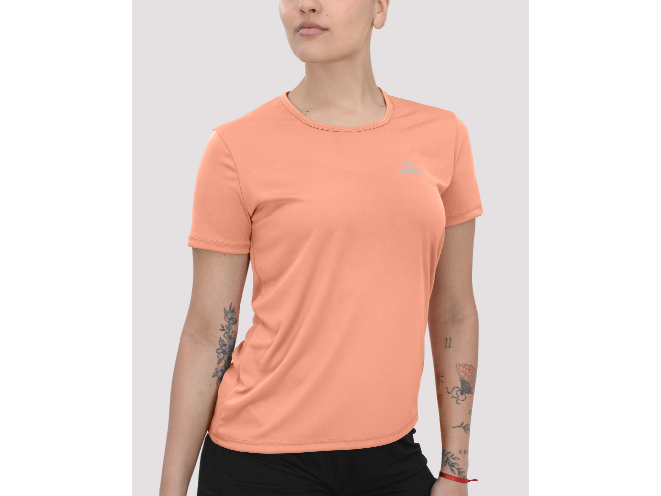 REMERA DAMA POLIESTER ULTRA LIVIANO