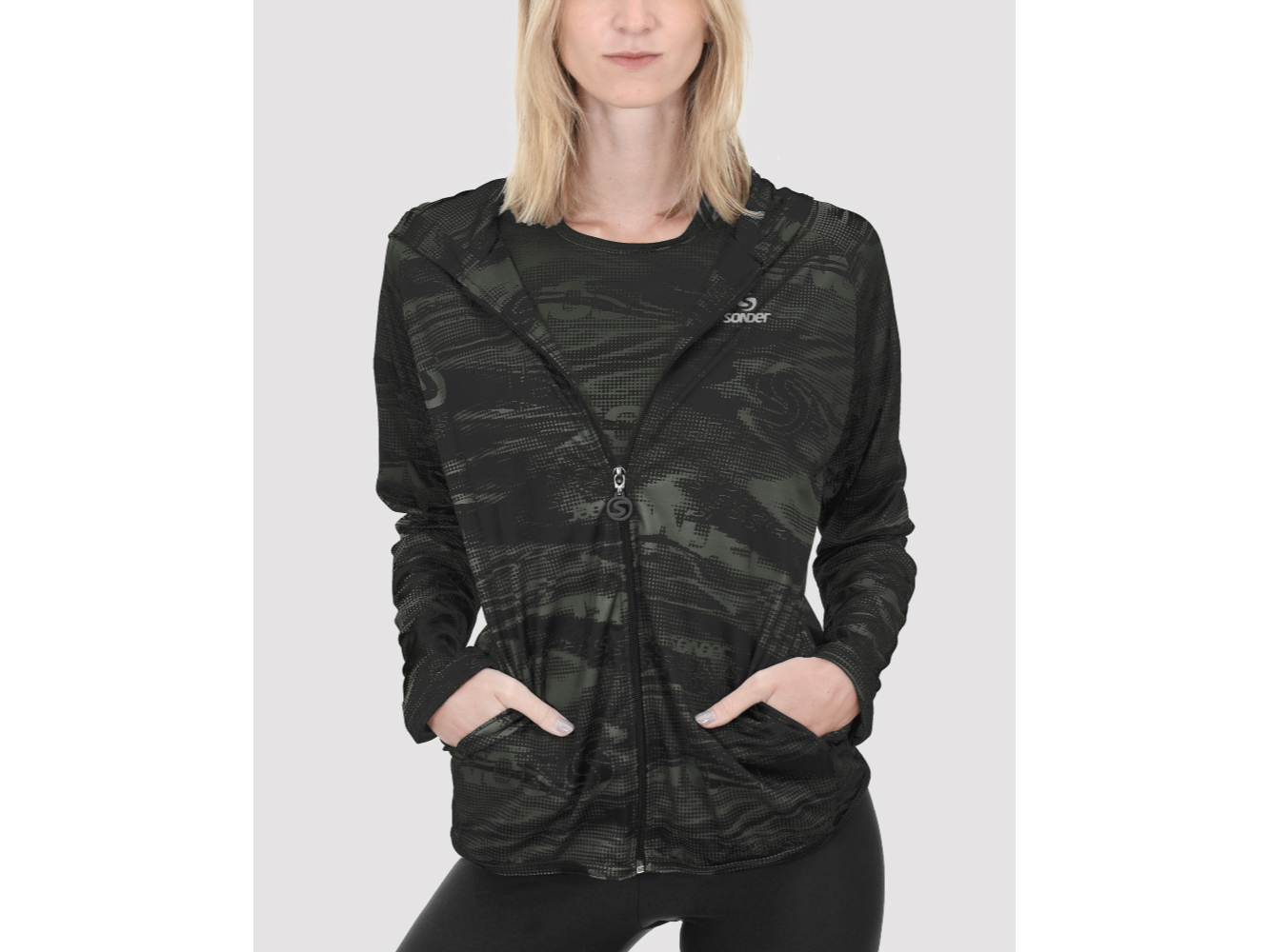 CAMPERA POLIESTER ESTAMPADO