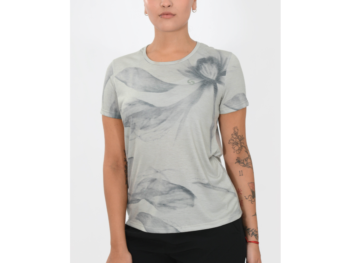 REMERA DAMA CLÁSICA JERSEY VISCOSO