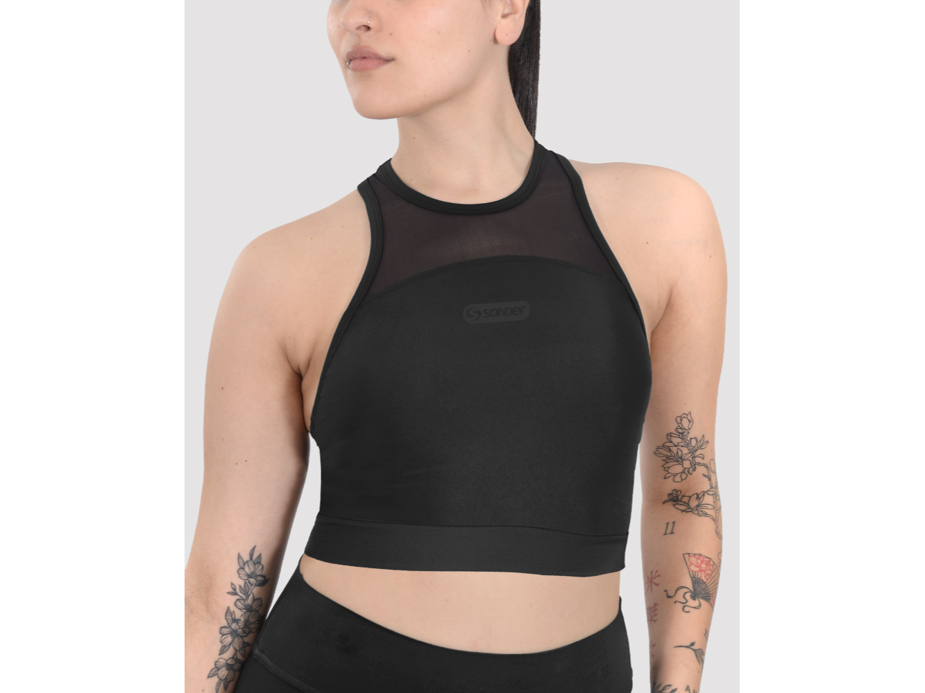 TOP LARGO CON TRANSPARENCIAS