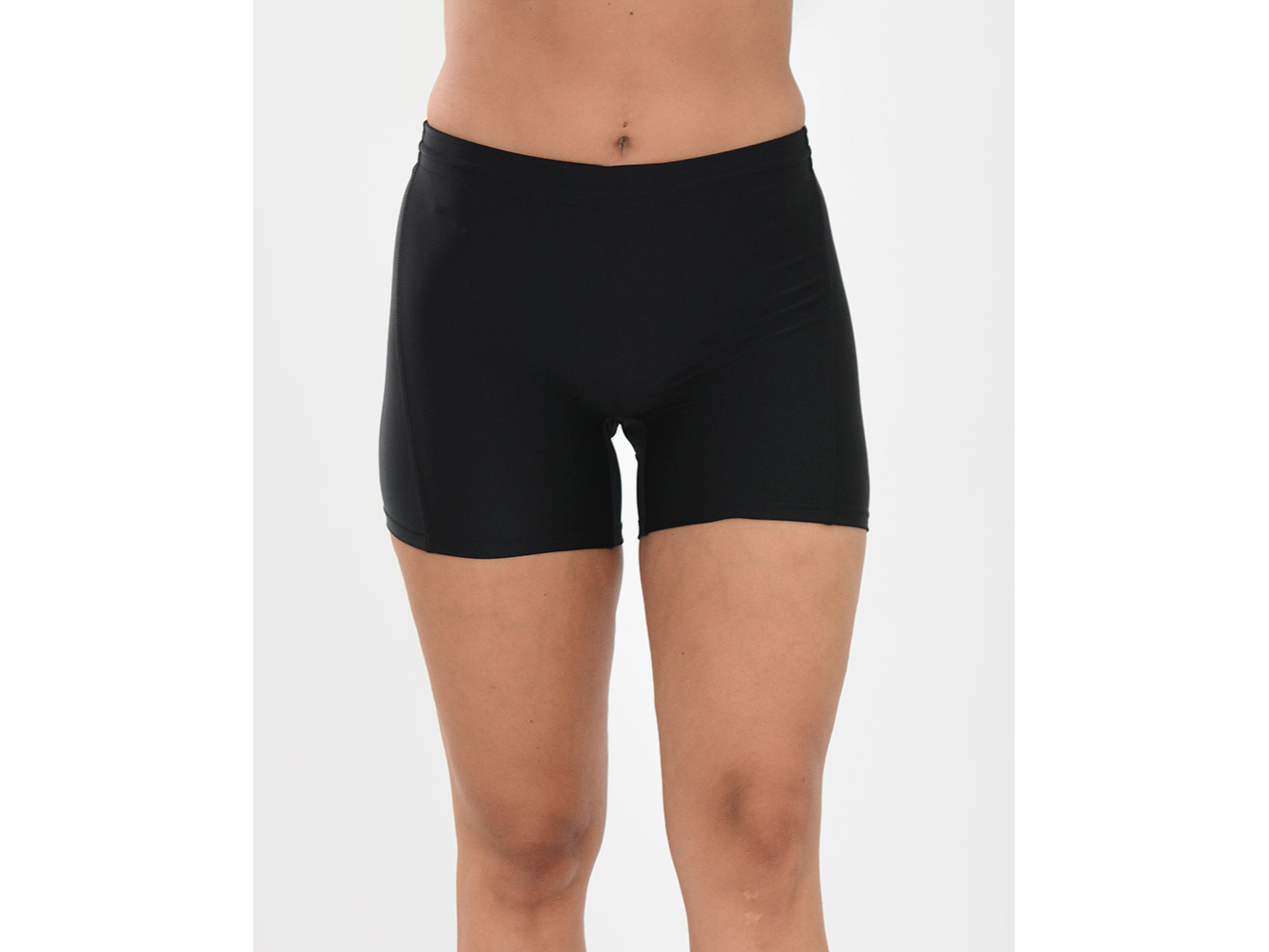SHORT CORTO SIN TIRO LYCRA NEGRO