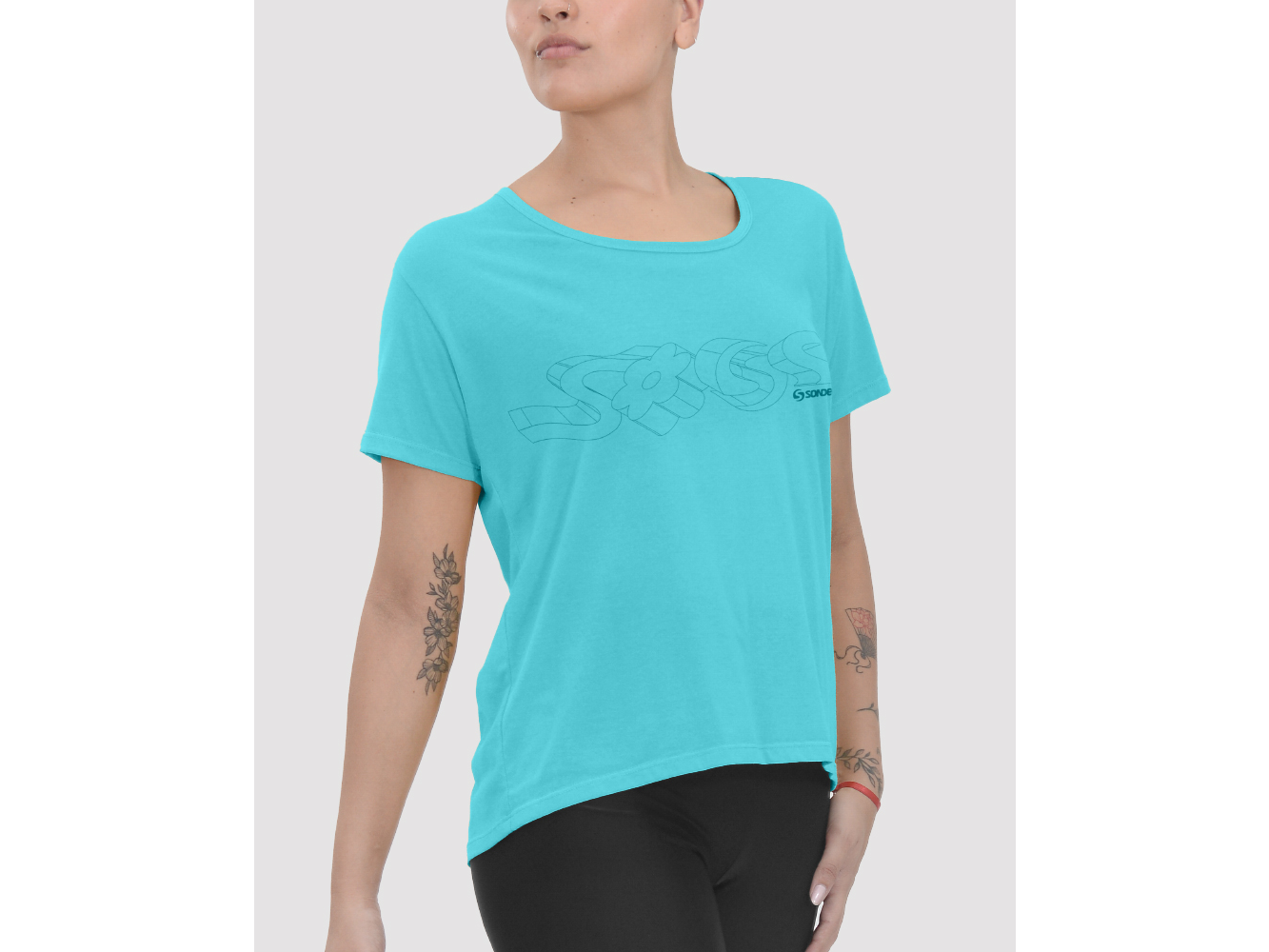 REMERA CORTA Y SUELTA JERSEY