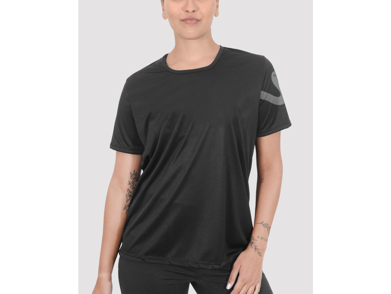 REMERA DAMA  CLÁSICA POLIESTER