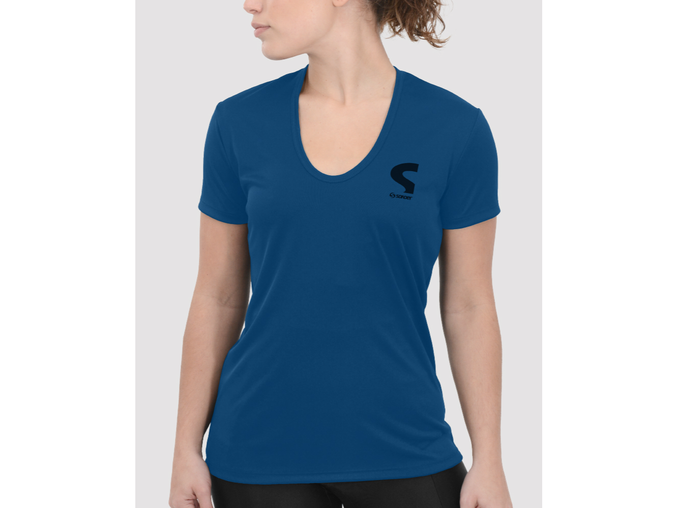 REMERA DAMA POLIESTER ULTRA LIVIANO
